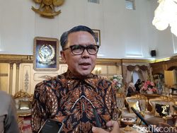 Ribuan Calon Jemaah Umroh Tertunda, Gubernur Minta Untuk Bersabar