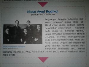 Penyobekan Massal Satu Halaman Buku SD yang Sebut NU Radikal Penyobekan Massal Satu Halaman Buku SD yang Sebut NU Radikal