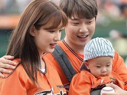 Minhwan FT ISLAND dan Yulhee LABOUM Sambut Kelahiran Anak Kembar