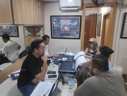 Ini Penampakan Lucinta Luna Saat Diperiksa Polisi