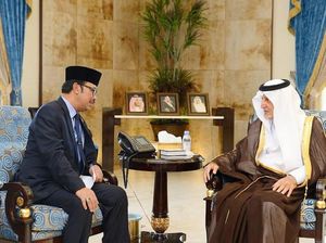 Dubes RI Lobi Penasihat Raja Salman soal Haji-WNI Terancam Hukum Mati Dubes RI Lobi Penasihat Raja Salman soal Haji-WNI Terancam Hukum Mati