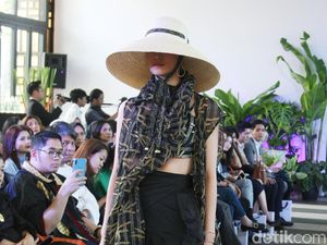 Foto: 10 Koleksi Batik Ramah Lingkungan Purana