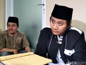 Blak-blakan Abah Cijeungjing yang Nikah Lagi Diantar Istri Blak-blakan Abah Cijeungjing yang Nikah Lagi Diantar Istri