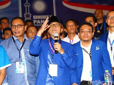 Foto: Zulkifli Hasan Kembali Pimpin PAN
