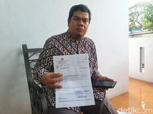 Ratusan Warga Bekasi Jadi Korban Penipuan Biro Umrah, Rugi hingga Rp 5 M