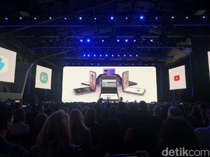 Dibanderol Rp 21,8 Juta, Galaxy Z Flip Ludes Dipesan