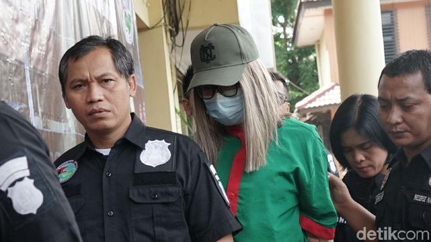 Lucinta Luna Pernah 4 Kali Coba Bunuh Diri