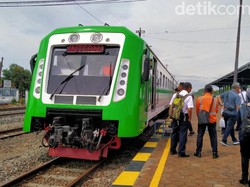 Jadwal dan Stasiun Pemberhentian KA Bandara Adi Soemarmo-Madiun