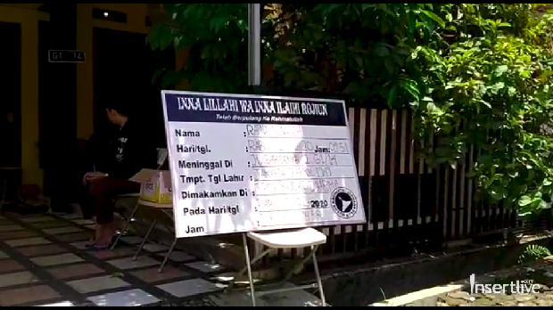 Ibu Anisa Bahar Meninggal Dunia