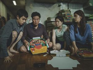 Parasite Jadi Film Korea Paling Sukses di Jepang Parasite Jadi Film Korea Paling Sukses di Jepang