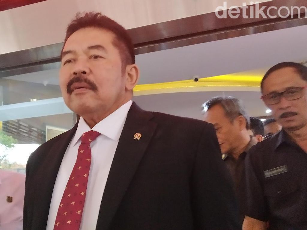 Jaksa Agung Dibuat Repot Kasus Jiwasraya Jaksa Agung Dibuat Repot Kasus Jiwasraya