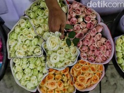 Pelajar Dilarang Rayakan Valentine, Kadisdik Bekasi: Hindari Mudarat