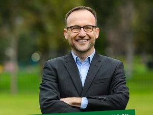 Ini Politikus Aussie Berbintang Kejora yang Berhasil Salami Jokowi Ini Politikus Aussie Berbintang Kejora yang Berhasil Salami Jokowi