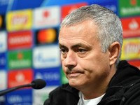 6 Pemain Ini Pernah Kena Kritik Pedas Mourinho di Depan Umum