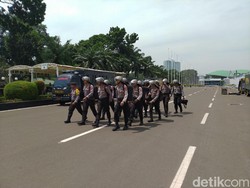 Buruh akan Demo di DPR Tolak Omnibus Law Cilaka, Polisi Bersiaga