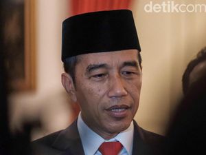 Jokowi: Belum Ada Pelonggaran PSBB, Baru Sebatas Skenario Jokowi: Belum Ada Pelonggaran PSBB, Baru Sebatas Skenario