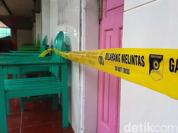 Hotel TKP Pria-Wanita Meninggal Digaris Polisi