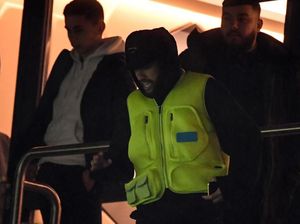 Ganti Lagi! Rambut Neymar Tak Nge-pink, Kini Gundul