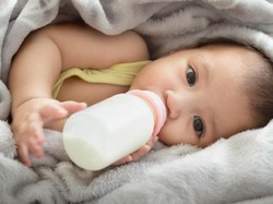Begini Pentingnya Bersihkan Botol Susu untuk Kesehatan Bayi