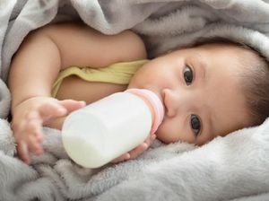 Begini Pentingnya Bersihkan Botol Susu untuk Kesehatan Bayi Begini Pentingnya Bersihkan Botol Susu untuk Kesehatan Bayi