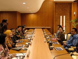 Lindungi Awak Kapal, Kemnaker Siap Kolaborasi dengan KKP dan Kemenhub