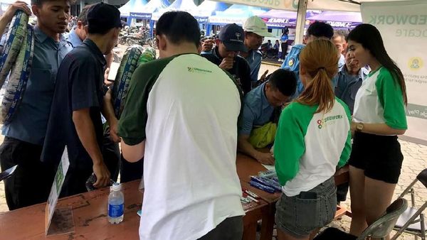 Cara Gajah Tunggal Manjakan Konsumen