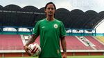 Didampingi Istri-Anak, Irfan Bachdim Berkostum PSS Sleman