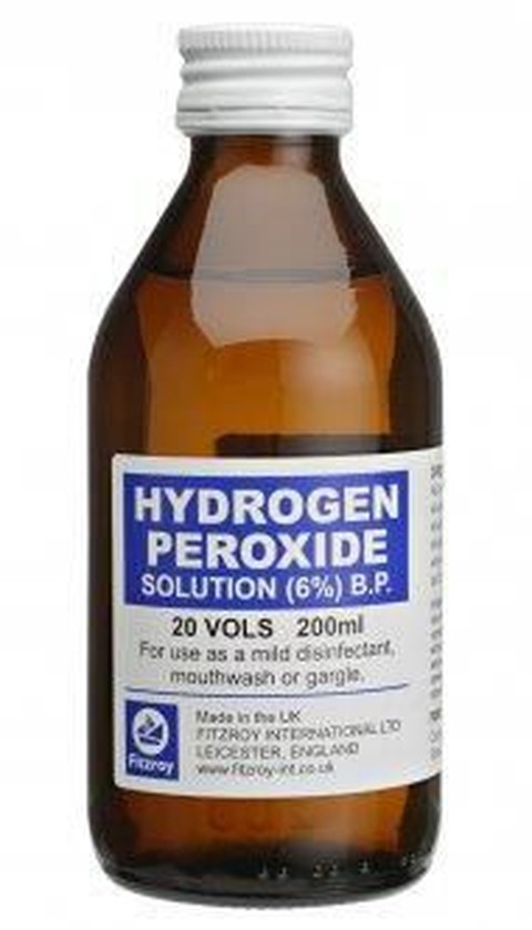 Спринцевание перекисью. Пероксид водорода. Перекись водорода на английском. Перекись водорода 3%. Пероксид водорода названия.