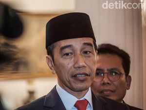 Jokowi Perintahkan Ratusan Kombatan ISIS Eks WNI Diidentifikasi Lalu Dicekal Jokowi Perintahkan Ratusan Kombatan ISIS Eks WNI Diidentifikasi Lalu Dicekal