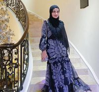 6 Inspirasi Busana Syar'i Fashionable untuk Kondangan Minggu Ini
