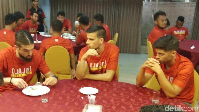 Ante Bakmaz, Gaspa Vega, dan Patrick Bordon, tiga pemain asing Persik Kediri