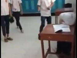 Menjenguk Siswi SMP yang Disiksa 3 Teman dan Sempat Histeris Trauma