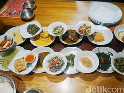 Menjajal Makanan di Resto Atta Halilintar, Enak Nggak Sih?