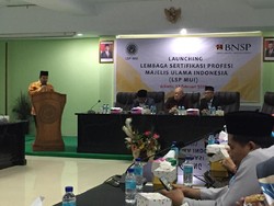 MUI Luncurkan Lembaga Sertifikasi Profesi Auditor Halal-Pengawas Syariah
