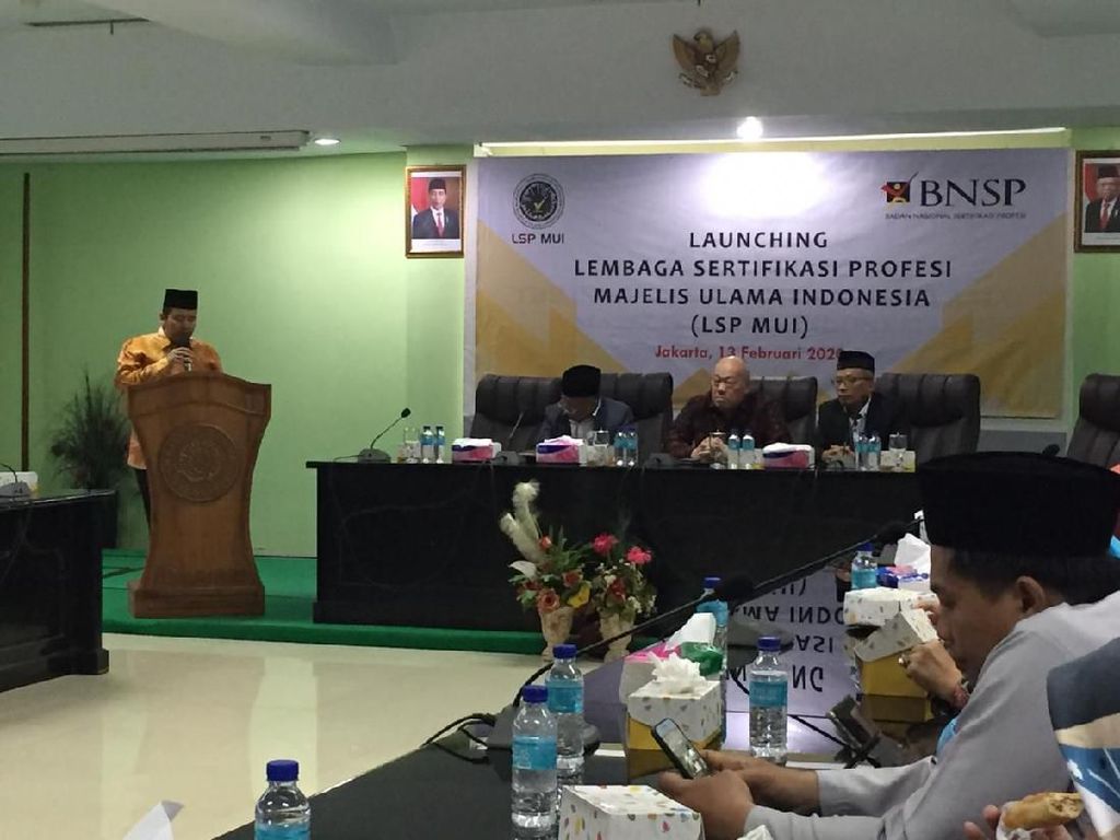 MUI Luncurkan Lembaga Sertifikasi Profesi Auditor Halal-Pengawas Syariah MUI Luncurkan Lembaga Sertifikasi Profesi Auditor Halal-Pengawas Syariah
