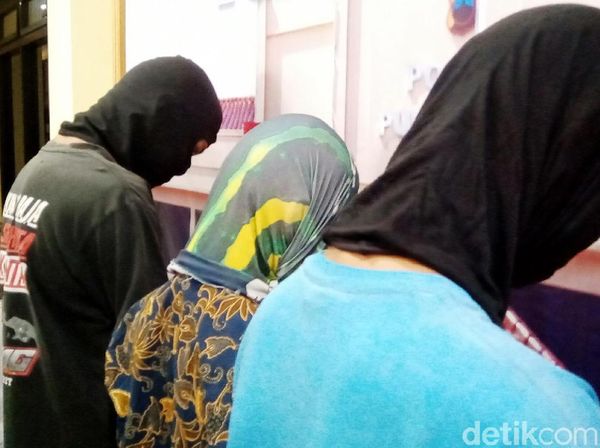 Ini Penyiksa Siswi SMP Purworejo dan Barang Buktinya