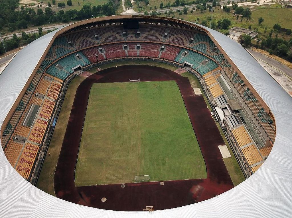 Pemprov Riau Segera Ganti Rumput Stadion Utama Demi Venue Piala Dunia U-20 Pemprov Riau Segera Ganti Rumput Stadion Utama Demi Venue Piala Dunia U-20