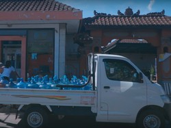 Pengusaha Air Isi Ulang Dapat Trip Gratis ke Jepang Gegara Mobil