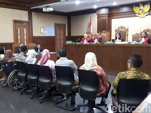 Jaksa KPK Ungkap Cicilan Mobil Mewah yang Dibeli Wawan