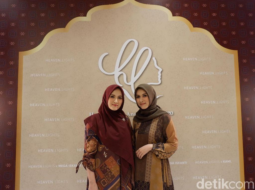 Kisah di Balik Baju Muslim Heaven Lights yang Sering Sold Out Dalam Sekejap