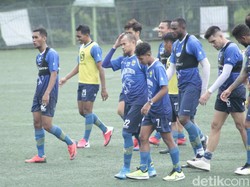 Ke Cilacap, Persib Bandung Bawa 7 Pemain Utama Bersama Tim Muda