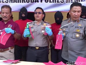 Terciduk! Eks Anggota DPRD Rembang Kepergok Beli Sabu di WC Umum