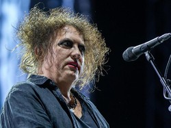 Soal Album Baru The Cure, Robert Smith Tak Mau Beri Komitmen