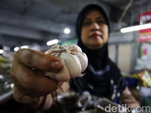 Harga Bawang Putih di Kota Bandung Berangsur Menurun