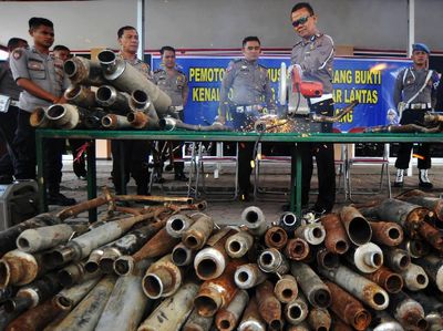 Knalpot Brong Berakhir di Mesin Potong
