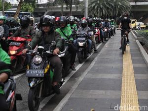 Terpopuler: Motor Dilarang Lewat Jalan Raya, Ekspor Bus Tingkat Terpopuler: Motor Dilarang Lewat Jalan Raya, Ekspor Bus Tingkat