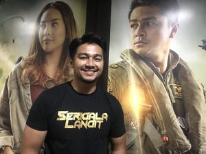 Lewat Foto Ini, Deva Mahenra Isyaratkan Pacaran dengan Mikha Tambayong? Lewat Foto Ini, Deva Mahenra Isyaratkan Pacaran dengan Mikha Tambayong?