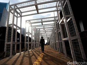 Naturalisasi Sungai Kanal Banjir Barat Instagramable Banget