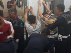 Isu Peredaran Narkoba, 500 Penghuni Rutan di Palu Digeledah Isu Peredaran Narkoba, 500 Penghuni Rutan di Palu Digeledah