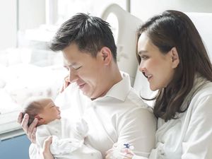 Shandy Aulia Baru Melahirkan, Ini Sosok Sang Suami dan Putri Mereka Shandy Aulia Baru Melahirkan, Ini Sosok Sang Suami dan Putri Mereka